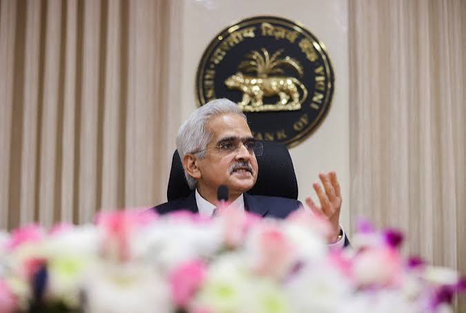 RBI May Hike Interest Rates by 25-50 bps: Nomura Report, Inflation Expected to Ease in 2027