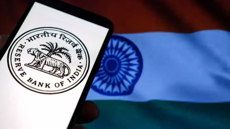 RBI Rate Hike on October 7? $133 Billion NRI Deposits Flood Banks With Cash, Inflation at 4.82%